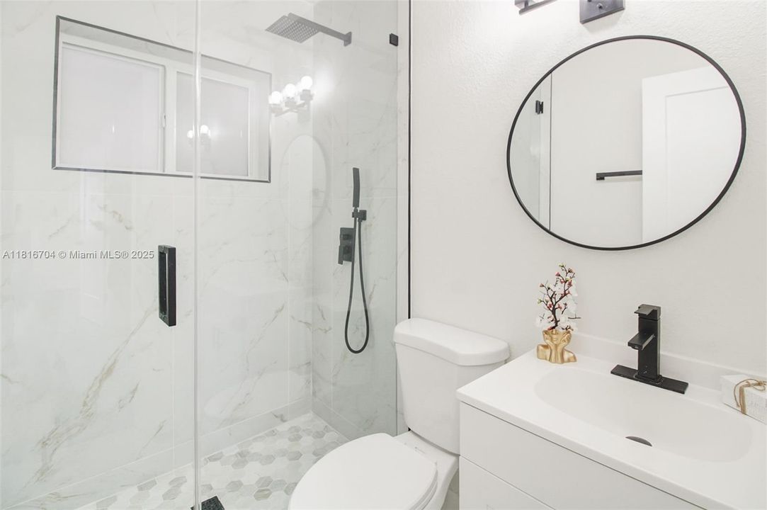 Recently Sold: $770,000 (4 beds, 2 baths, 1643 Square Feet)