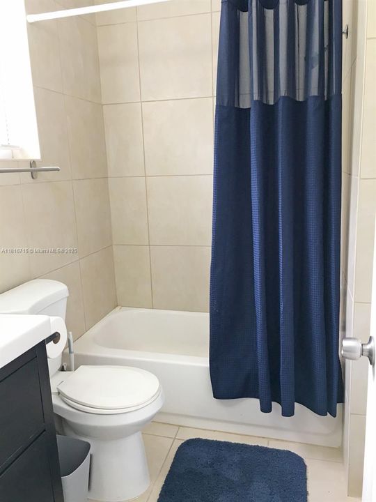 Recently Rented: $1,050 (0 beds, 1 baths, 0 Square Feet)