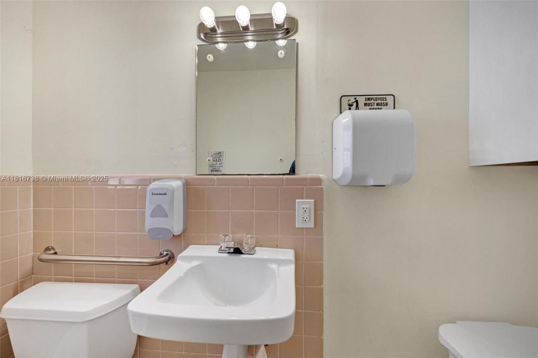 Recently Sold: $2,500,000 (0 beds, 0 baths, 0 Square Feet)