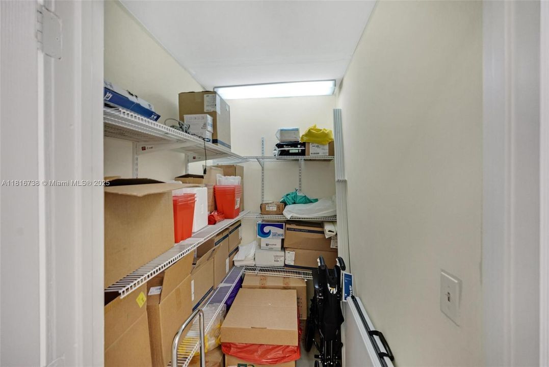 Recently Sold: $2,500,000 (0 beds, 0 baths, 0 Square Feet)