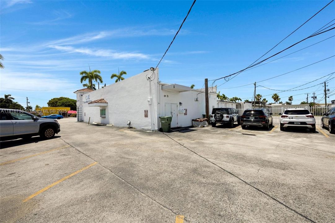 Recently Sold: $2,500,000 (0 beds, 0 baths, 0 Square Feet)