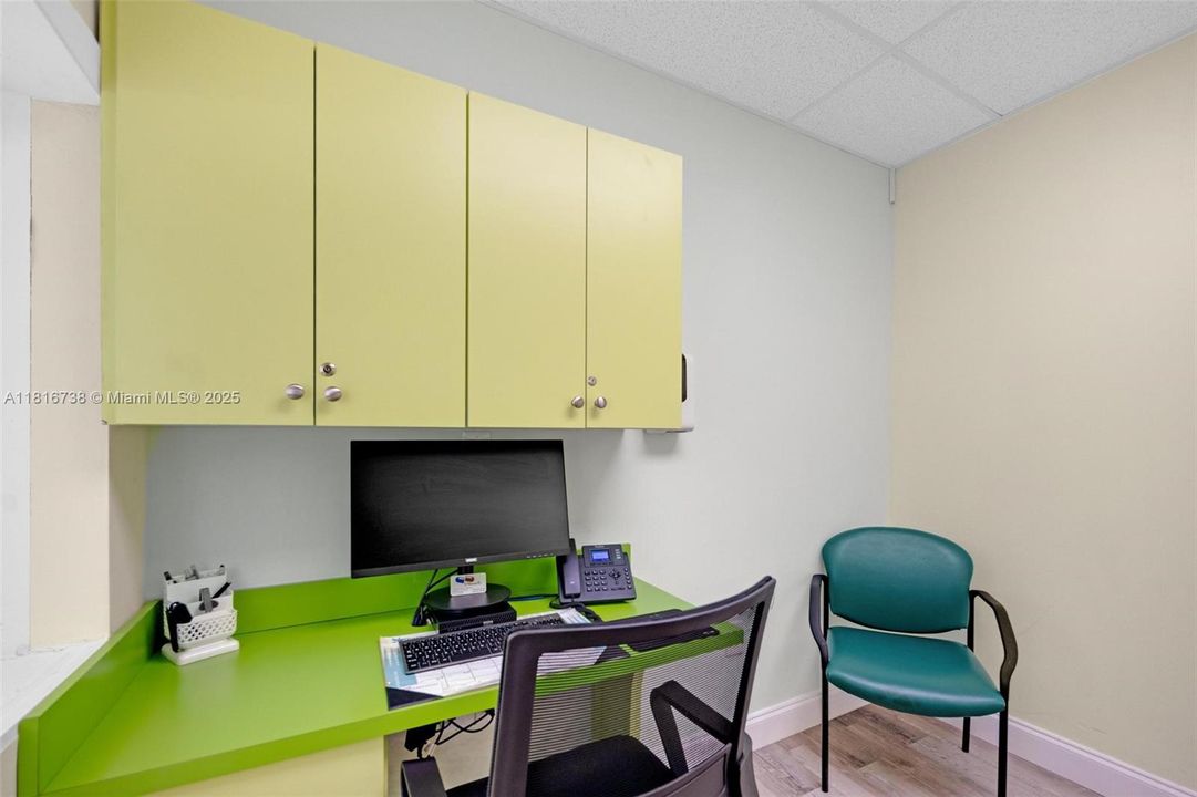 Recently Sold: $2,500,000 (0 beds, 0 baths, 0 Square Feet)