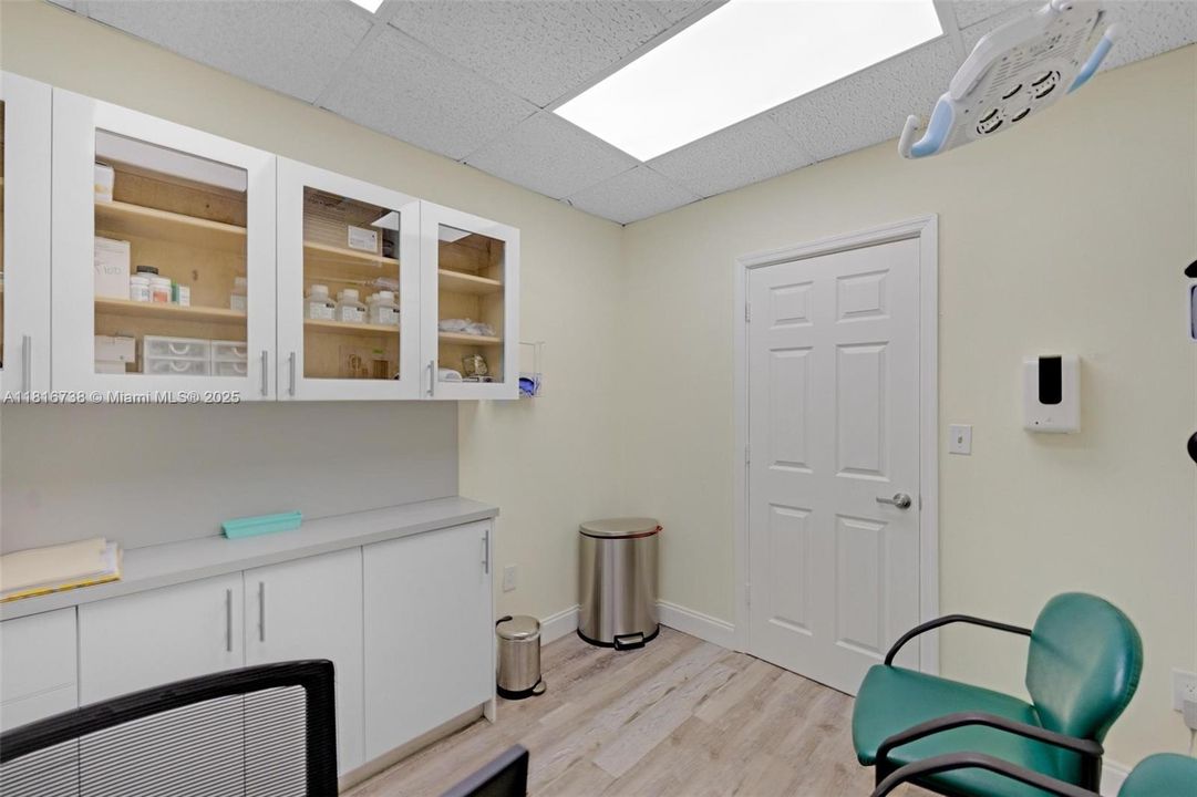 Recently Sold: $2,500,000 (0 beds, 0 baths, 0 Square Feet)