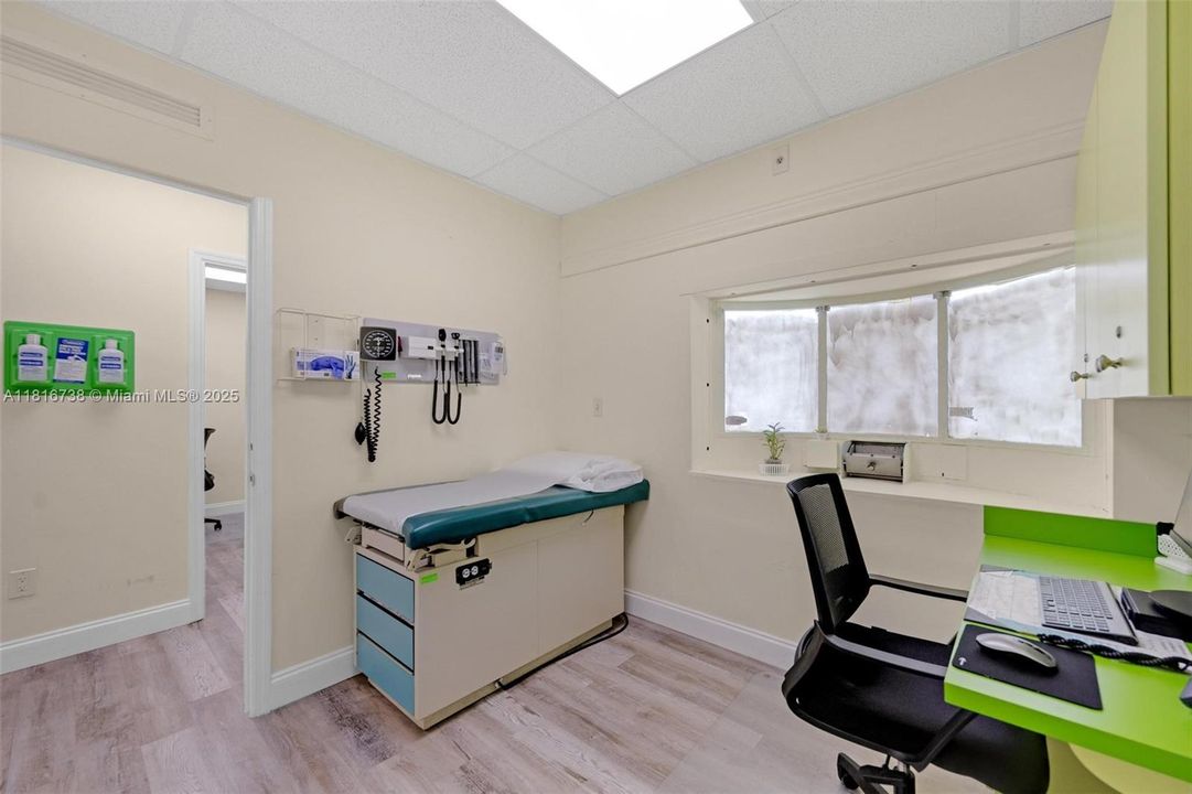 Recently Sold: $2,500,000 (0 beds, 0 baths, 0 Square Feet)