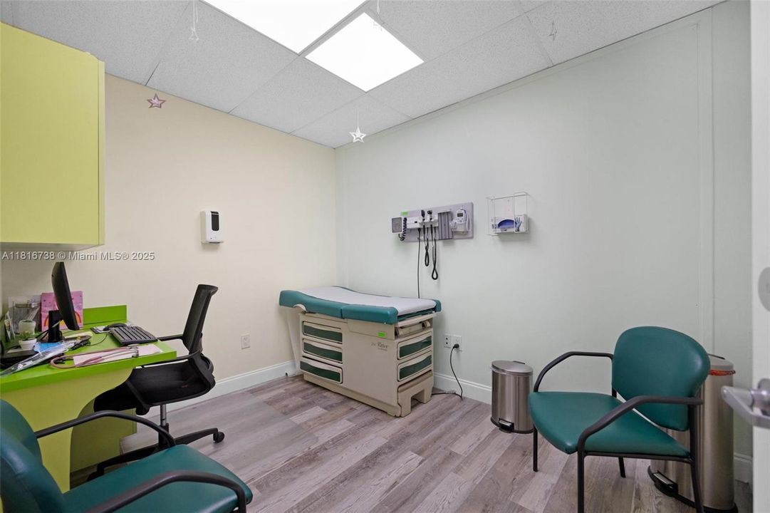 Recently Sold: $2,500,000 (0 beds, 0 baths, 0 Square Feet)