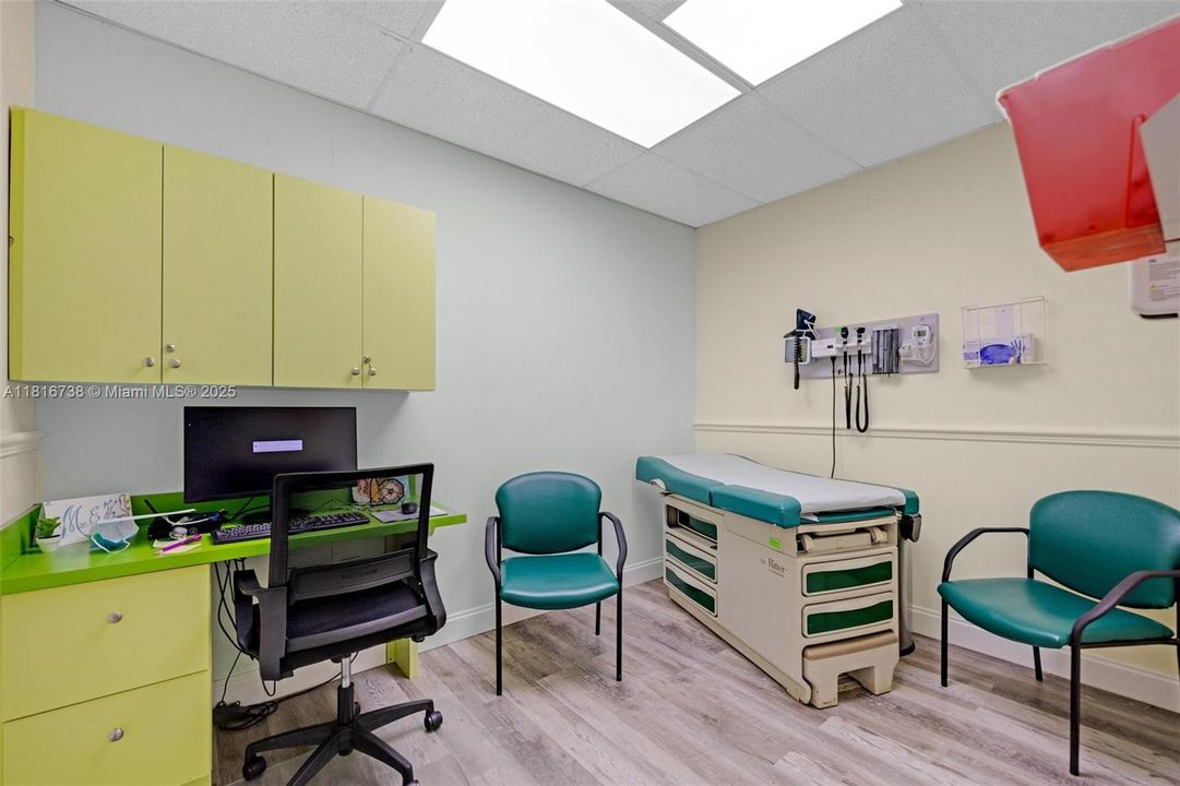 Recently Sold: $2,500,000 (0 beds, 0 baths, 0 Square Feet)