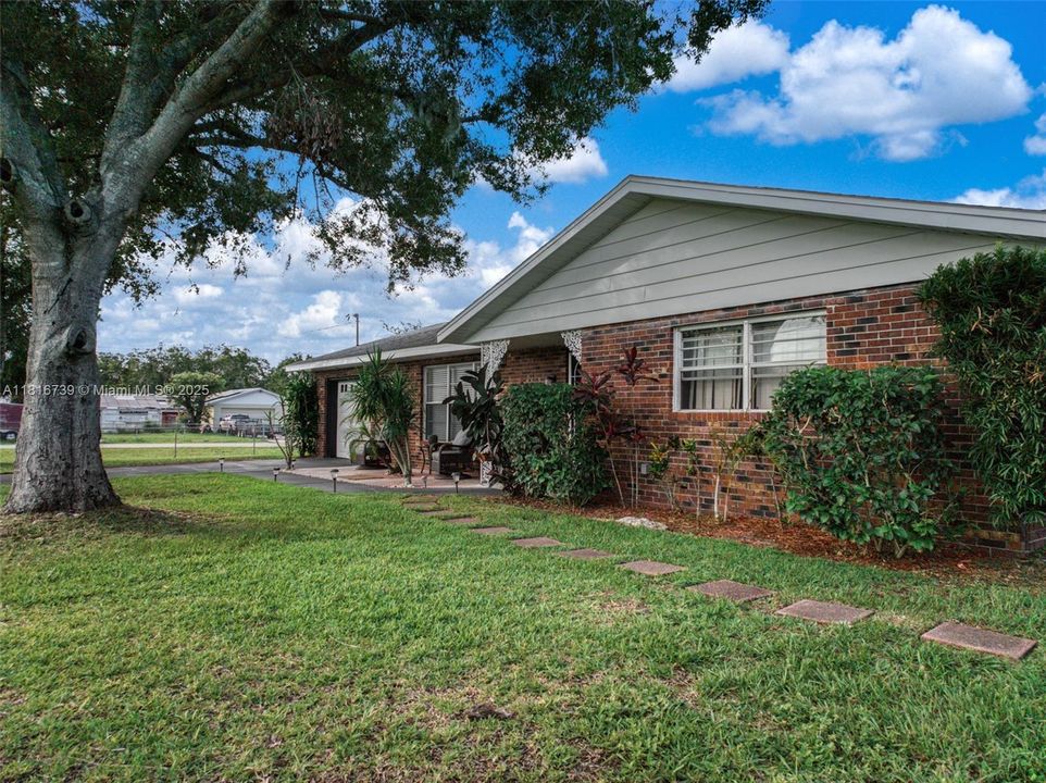 For Sale: $265,000 (3 beds, 2 baths, 0 Square Feet)