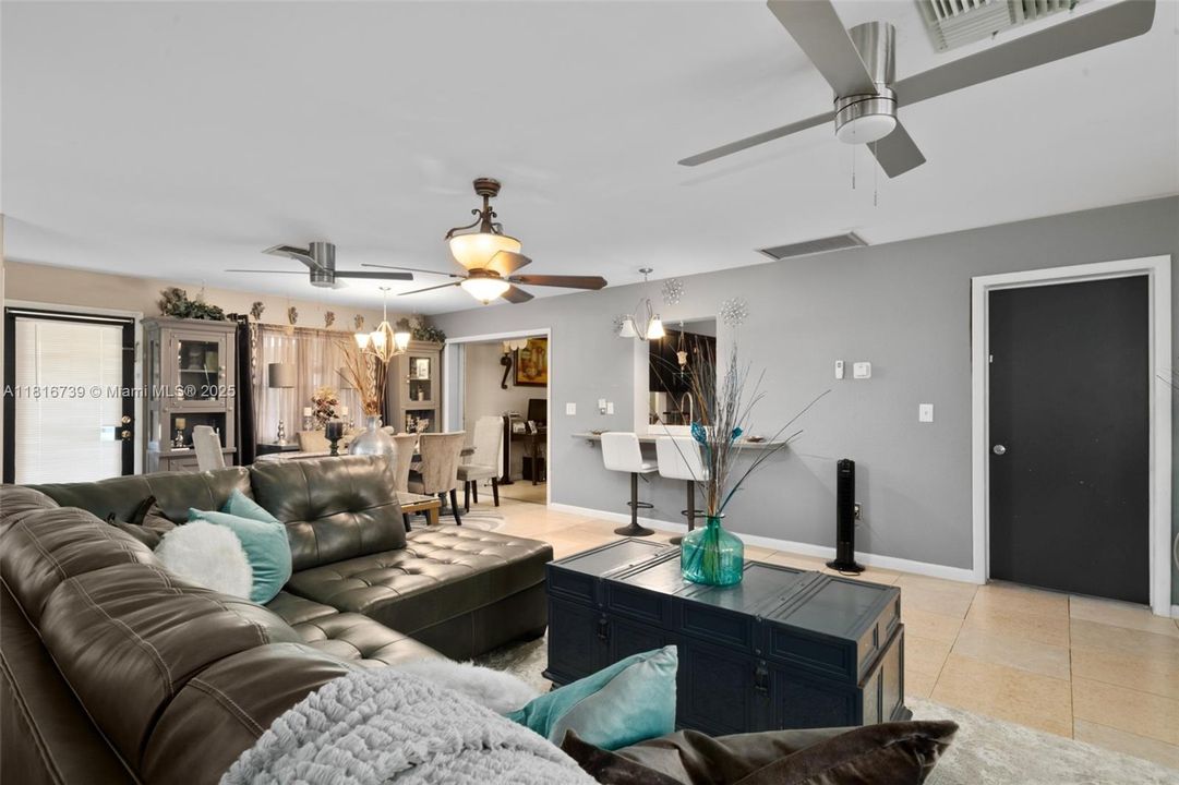 For Sale: $265,000 (3 beds, 2 baths, 0 Square Feet)