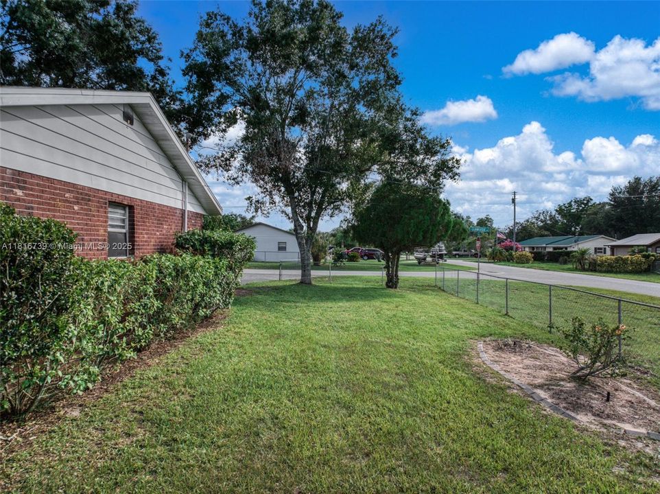 For Sale: $265,000 (3 beds, 2 baths, 0 Square Feet)