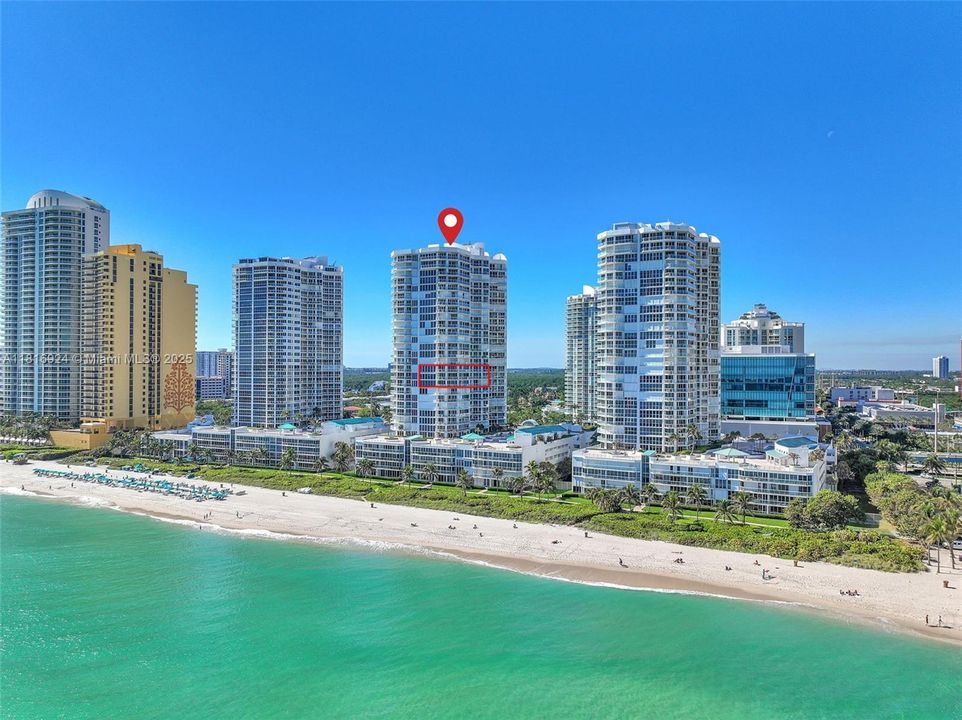 Recently Sold: $1,400,000 (2 beds, 2 baths, 2020 Square Feet)