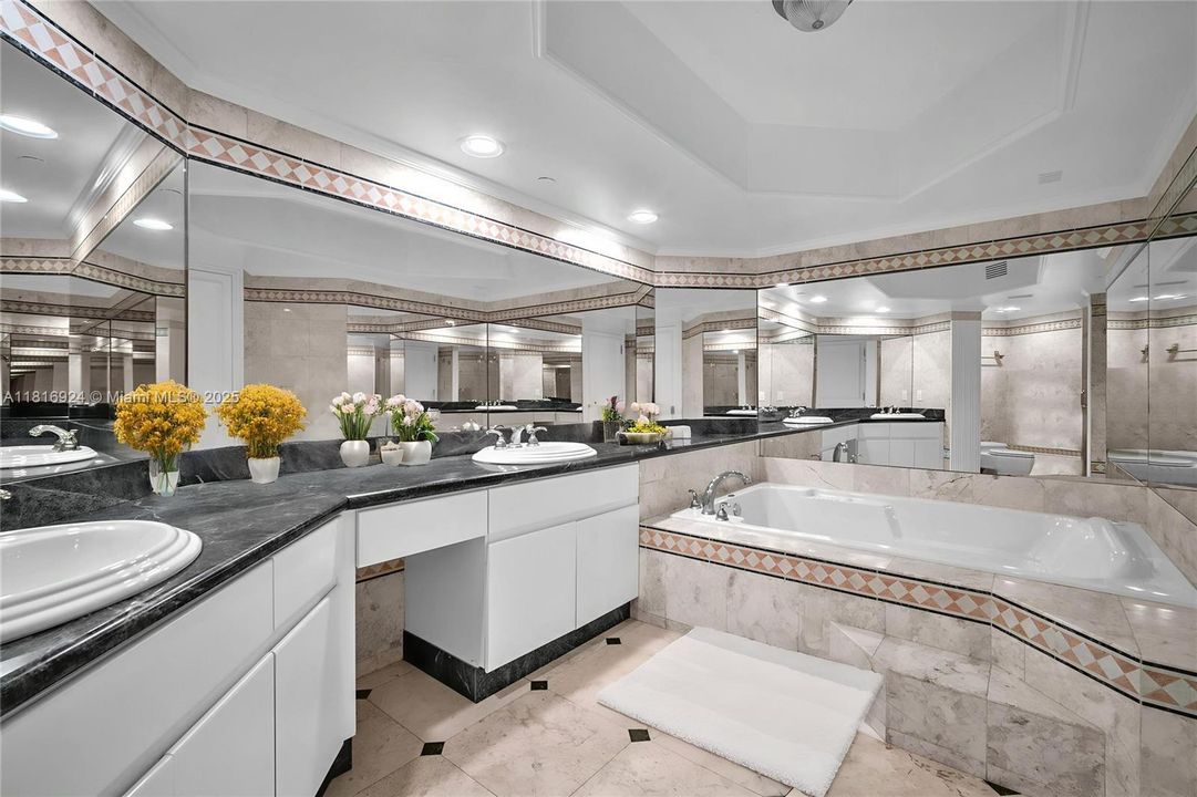 Master. Virtually decorated