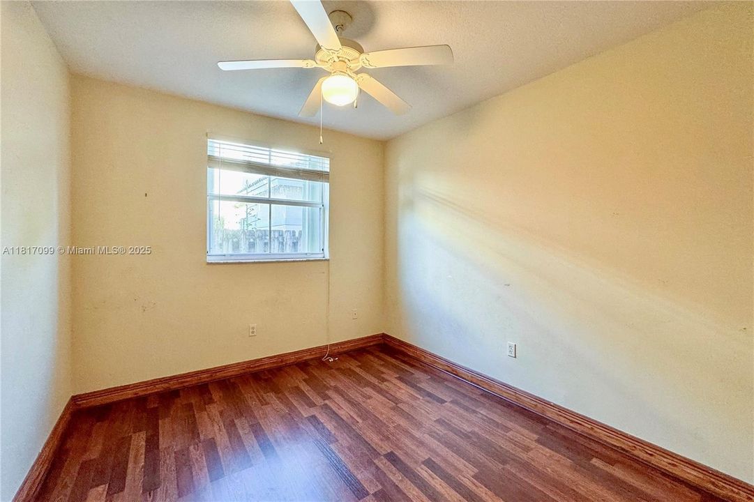 Recently Sold: $758,000 (5 beds, 3 baths, 2642 Square Feet)