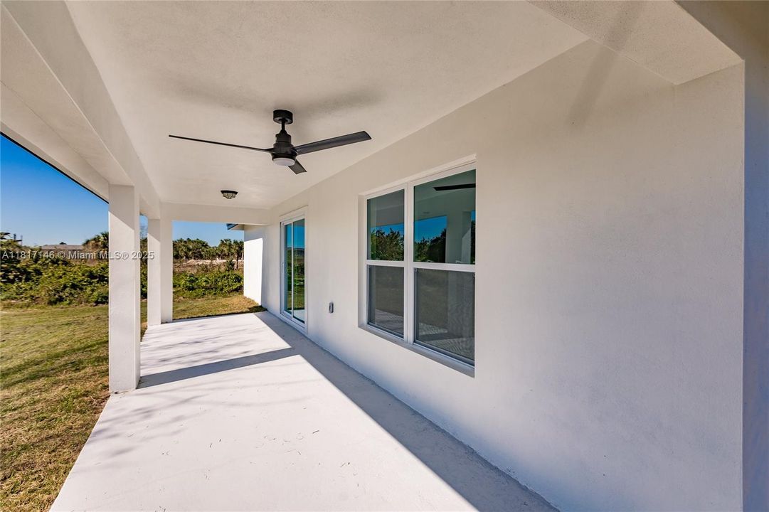 Recently Sold: $284,000 (3 beds, 2 baths, 1798 Square Feet)