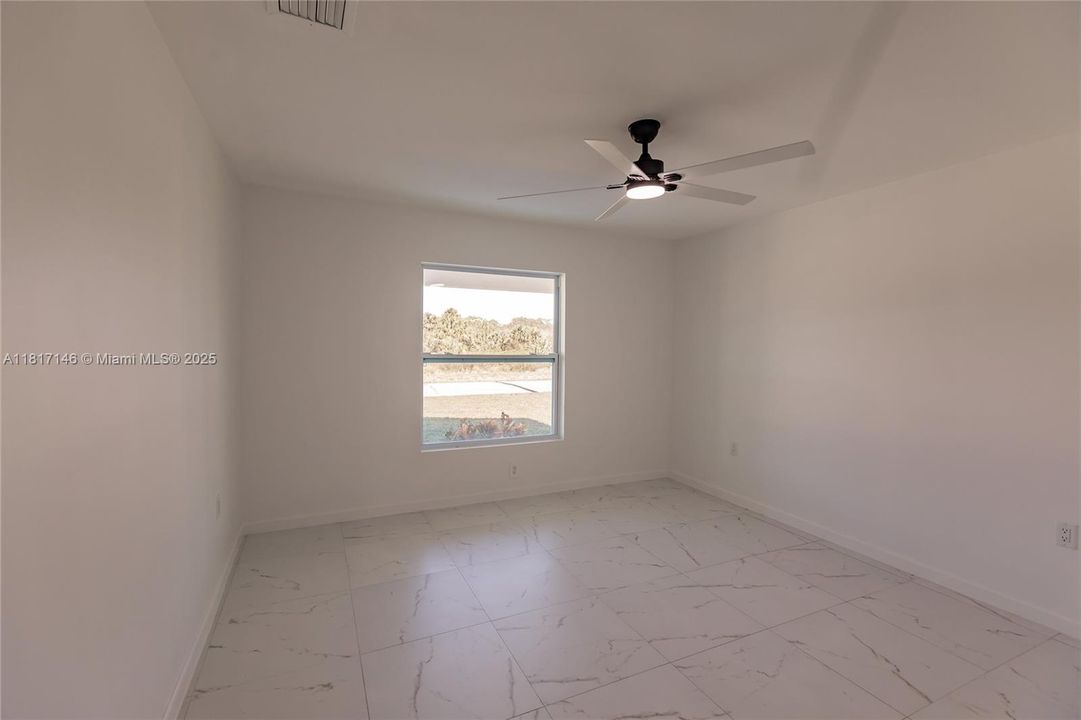 Recently Sold: $284,000 (3 beds, 2 baths, 1798 Square Feet)