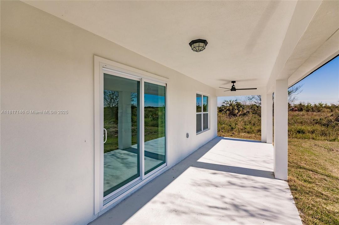 Recently Sold: $284,000 (3 beds, 2 baths, 1798 Square Feet)