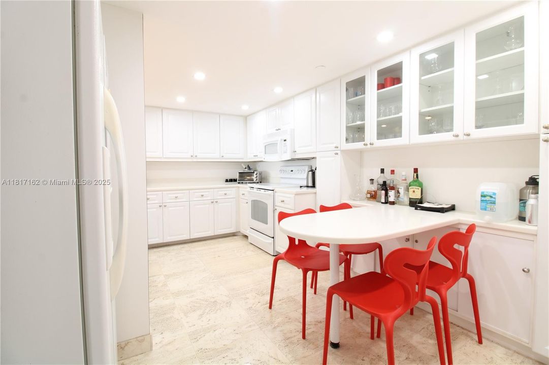 待售: $1,399,000 (2 贝兹, 2 浴室, 1506 平方英尺)