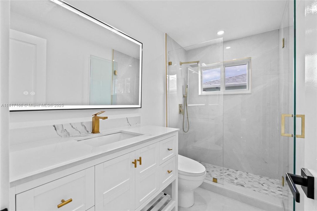 Recently Rented: $3,500 (4 beds, 2 baths, 1436 Square Feet)