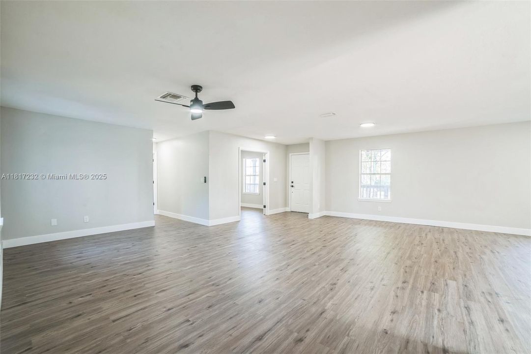 Active With Contract: $299,900 (4 beds, 2 baths, 2049 Square Feet)