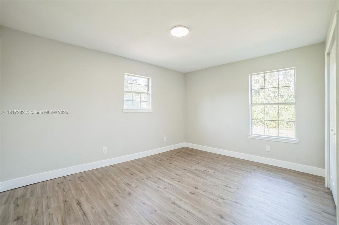 Active With Contract: $299,900 (4 beds, 2 baths, 2049 Square Feet)