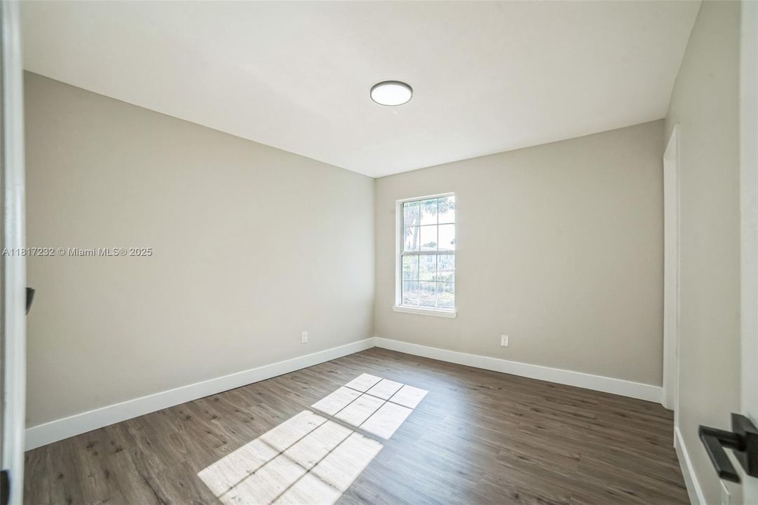 Active With Contract: $299,900 (4 beds, 2 baths, 2049 Square Feet)