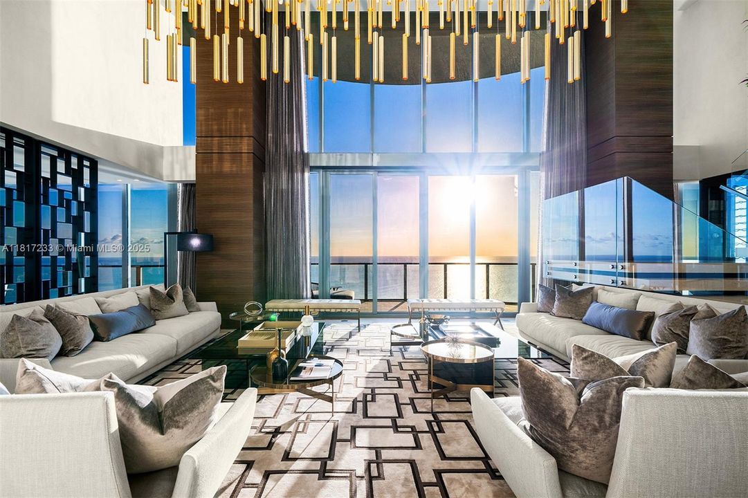 For Sale: $19,900,000 (6 beds, 6 baths, 10755 Square Feet)