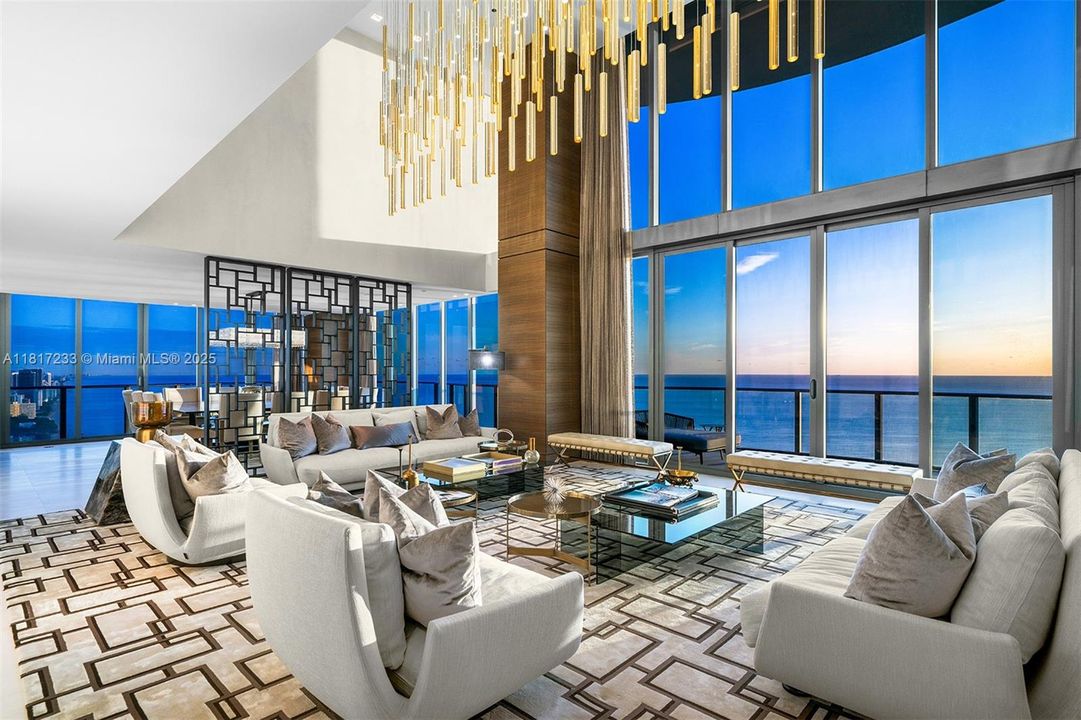 For Sale: $19,900,000 (6 beds, 6 baths, 10755 Square Feet)