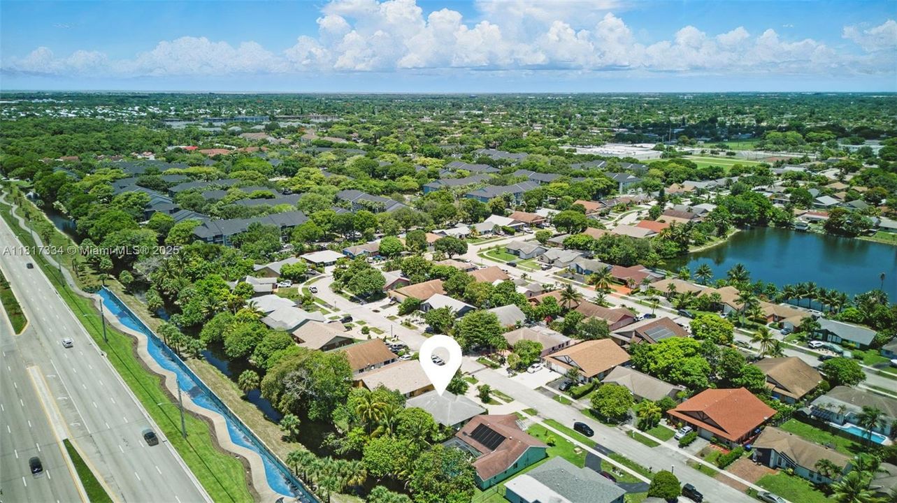 Recently Sold: $448,900 (3 beds, 2 baths, 1693 Square Feet)