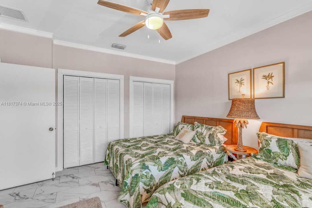 For Sale: $4,500,000 (6 beds, 5 baths, 3296 Square Feet)