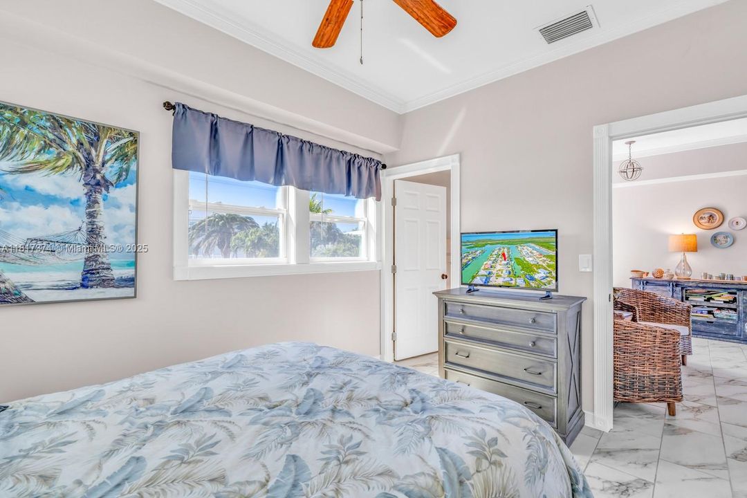 For Sale: $4,500,000 (6 beds, 5 baths, 3296 Square Feet)