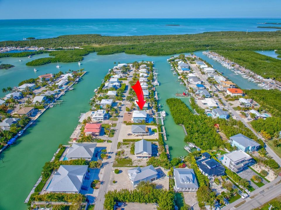 For Sale: $4,500,000 (6 beds, 5 baths, 3296 Square Feet)