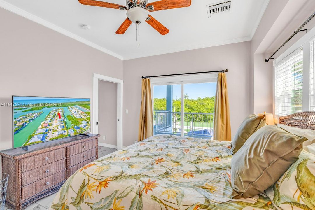 For Sale: $4,500,000 (6 beds, 5 baths, 3296 Square Feet)