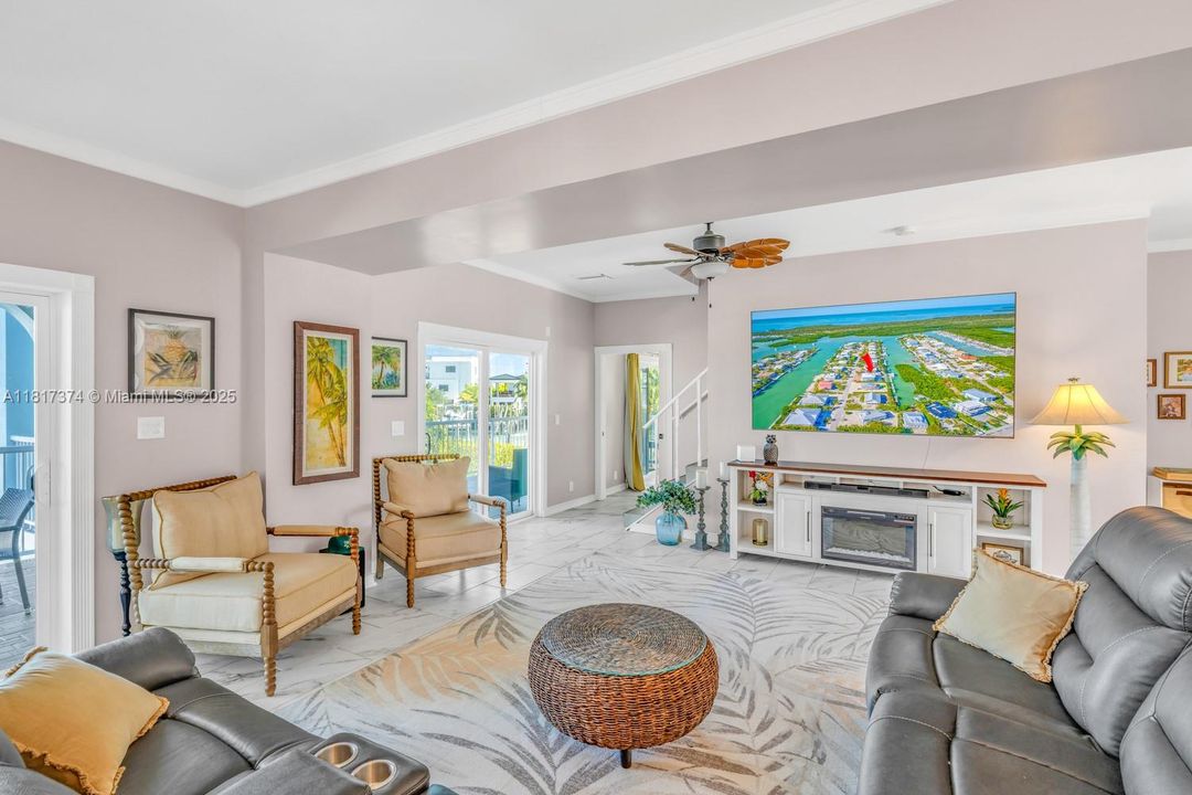 For Sale: $4,500,000 (6 beds, 5 baths, 3296 Square Feet)