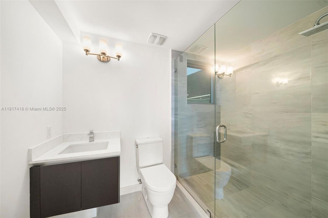 For Sale: $1,875,000 (3 beds, 2 baths, 1481 Square Feet)