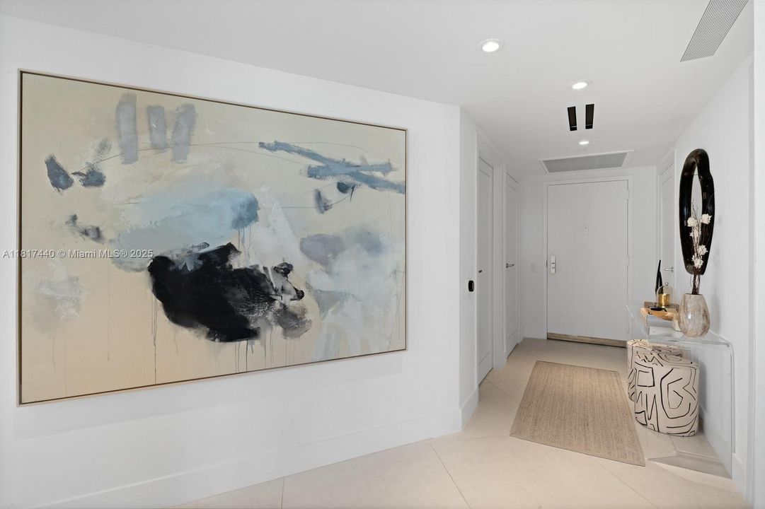 Vendido Recientemente: $3,695,000 (2 camas, 2 baños, 1815 Pies cuadrados)