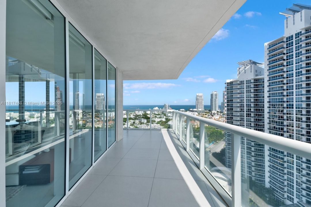 Vendido Recientemente: $3,695,000 (2 camas, 2 baños, 1815 Pies cuadrados)