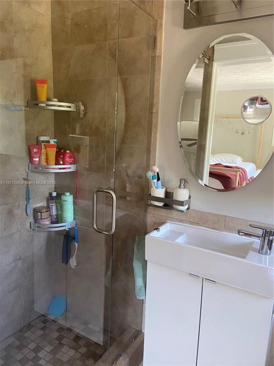 Недавно продано: $765,000 (4 спален, 2 ванн, 2010 Квадратных фут)