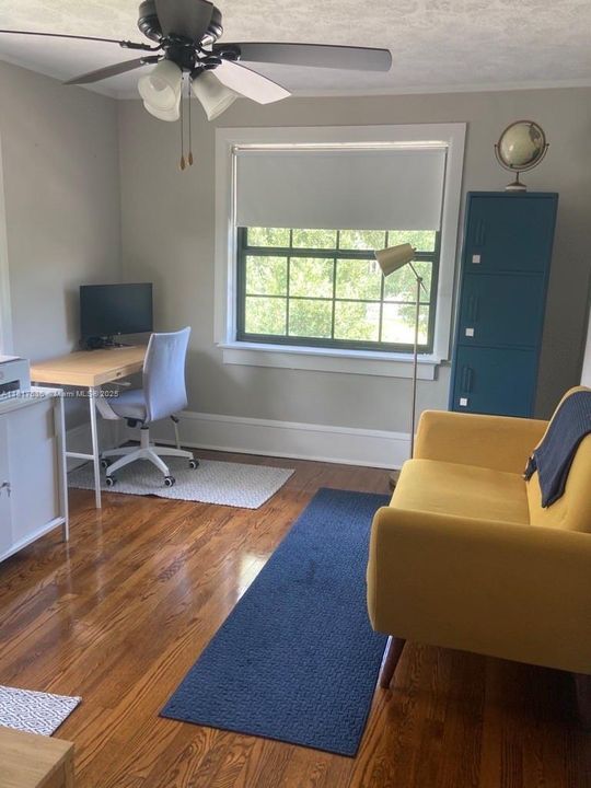 Недавно продано: $765,000 (4 спален, 2 ванн, 2010 Квадратных фут)