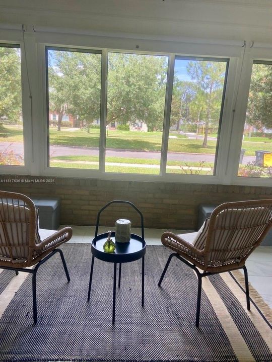 Недавно продано: $765,000 (4 спален, 2 ванн, 2010 Квадратных фут)