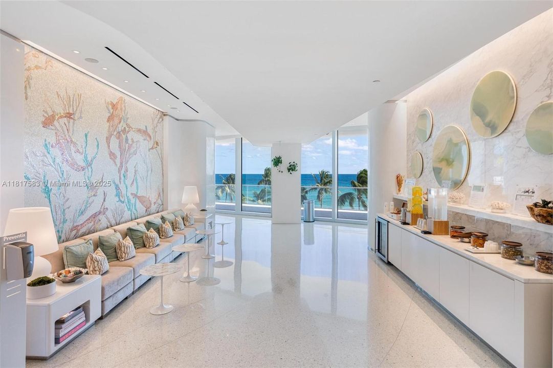 For Sale: $3,390,000 (2 beds, 2 baths, 2065 Square Feet)
