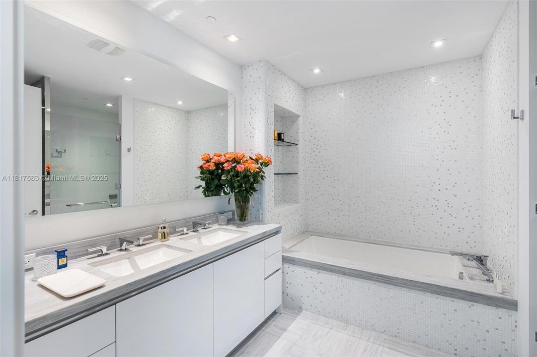 For Sale: $3,390,000 (2 beds, 2 baths, 2065 Square Feet)