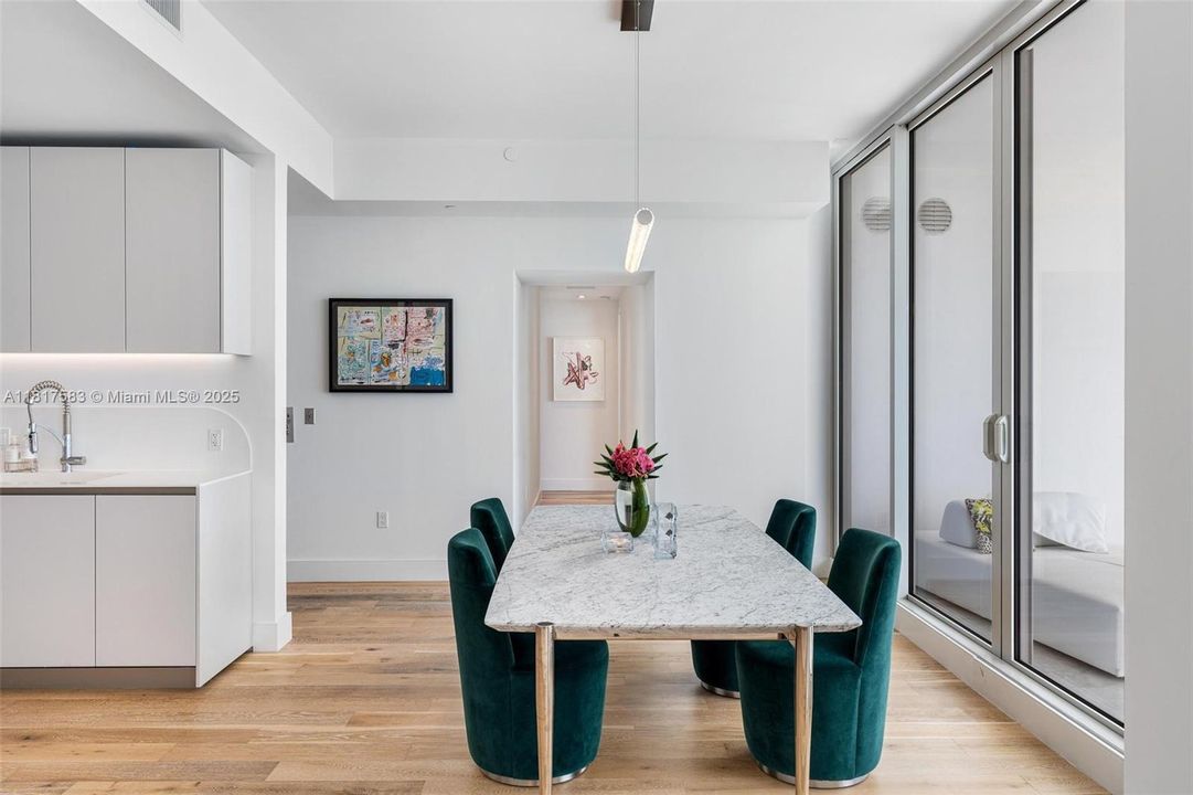 For Sale: $3,390,000 (2 beds, 2 baths, 2065 Square Feet)
