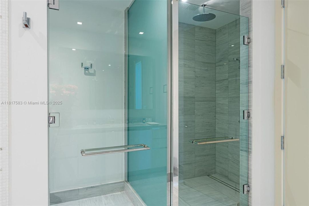 For Sale: $3,390,000 (2 beds, 2 baths, 2065 Square Feet)