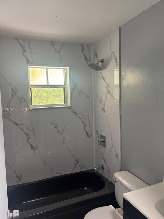 For Sale: $340,000 (3 beds, 2 baths, 1360 Square Feet)