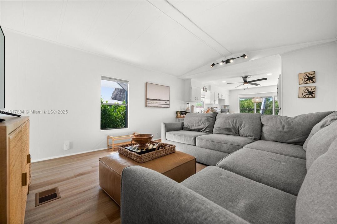 For Sale: $580,000 (2 beds, 1 baths, 0 Square Feet)