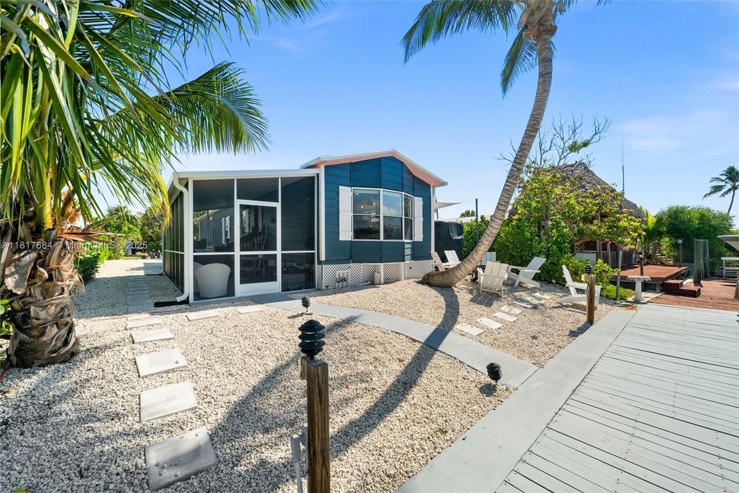 For Sale: $580,000 (2 beds, 1 baths, 0 Square Feet)