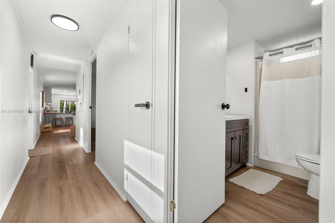 For Sale: $580,000 (2 beds, 1 baths, 0 Square Feet)