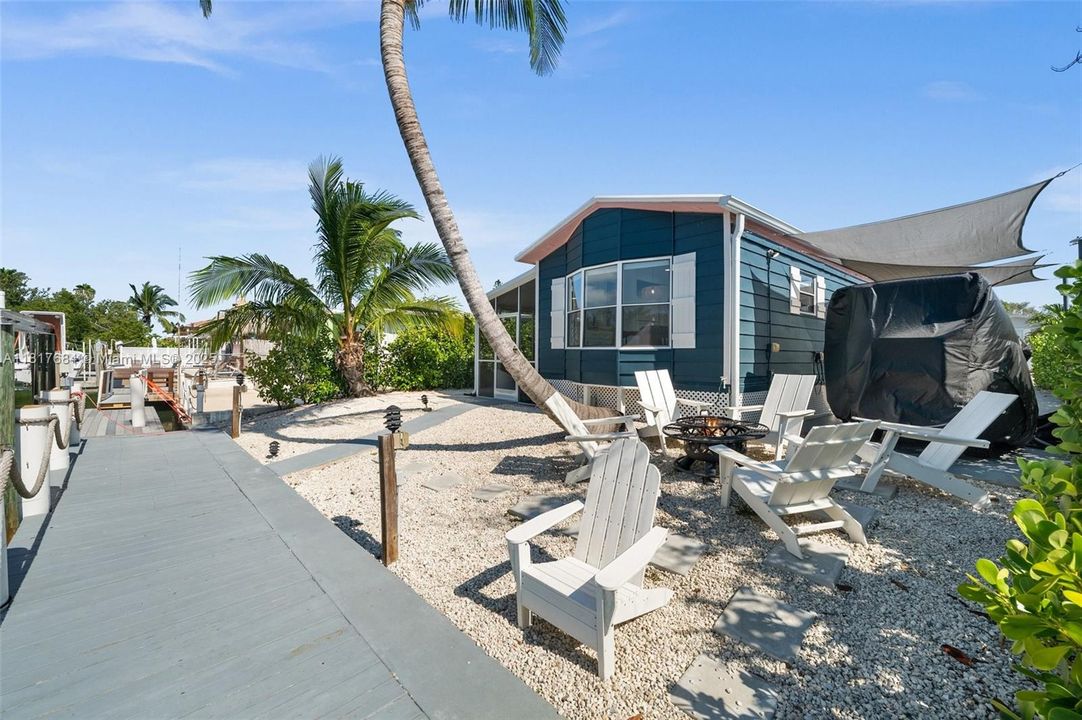 For Sale: $580,000 (2 beds, 1 baths, 0 Square Feet)