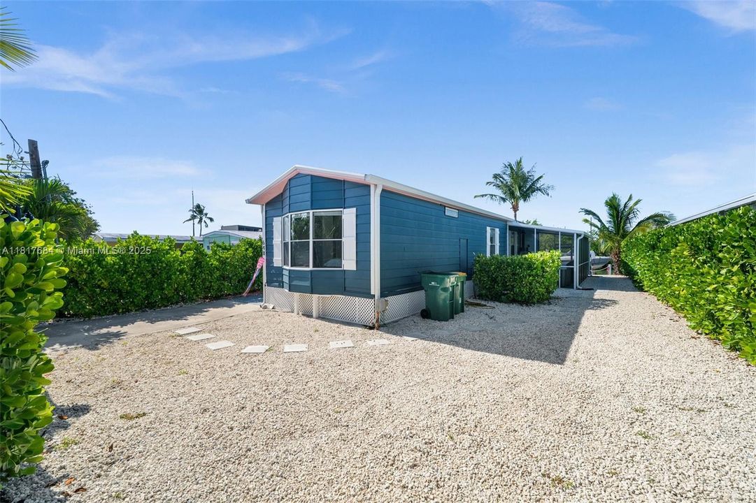 For Sale: $580,000 (2 beds, 1 baths, 0 Square Feet)