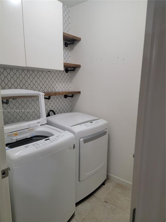 Recently Rented: $2,550 (4 beds, 2 baths, 1846 Square Feet)