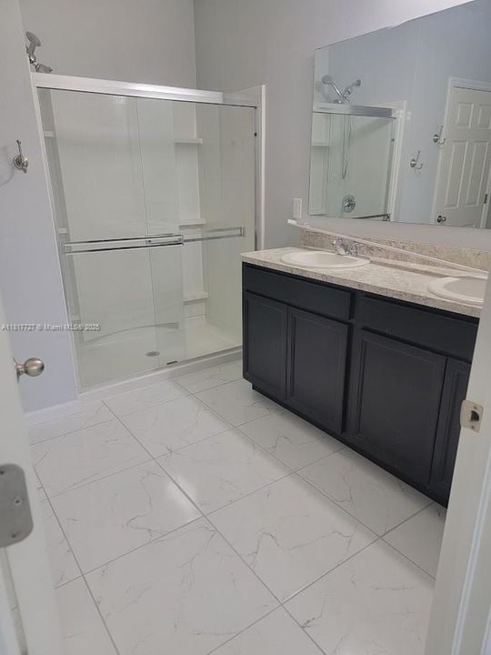 Recently Rented: $2,550 (4 beds, 2 baths, 1846 Square Feet)